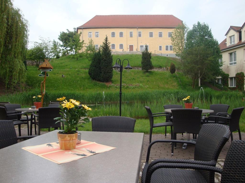 Hotel Am Schloss Apolda Buitenkant foto