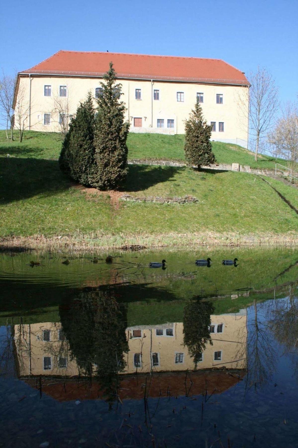 Hotel Am Schloss Apolda Buitenkant foto