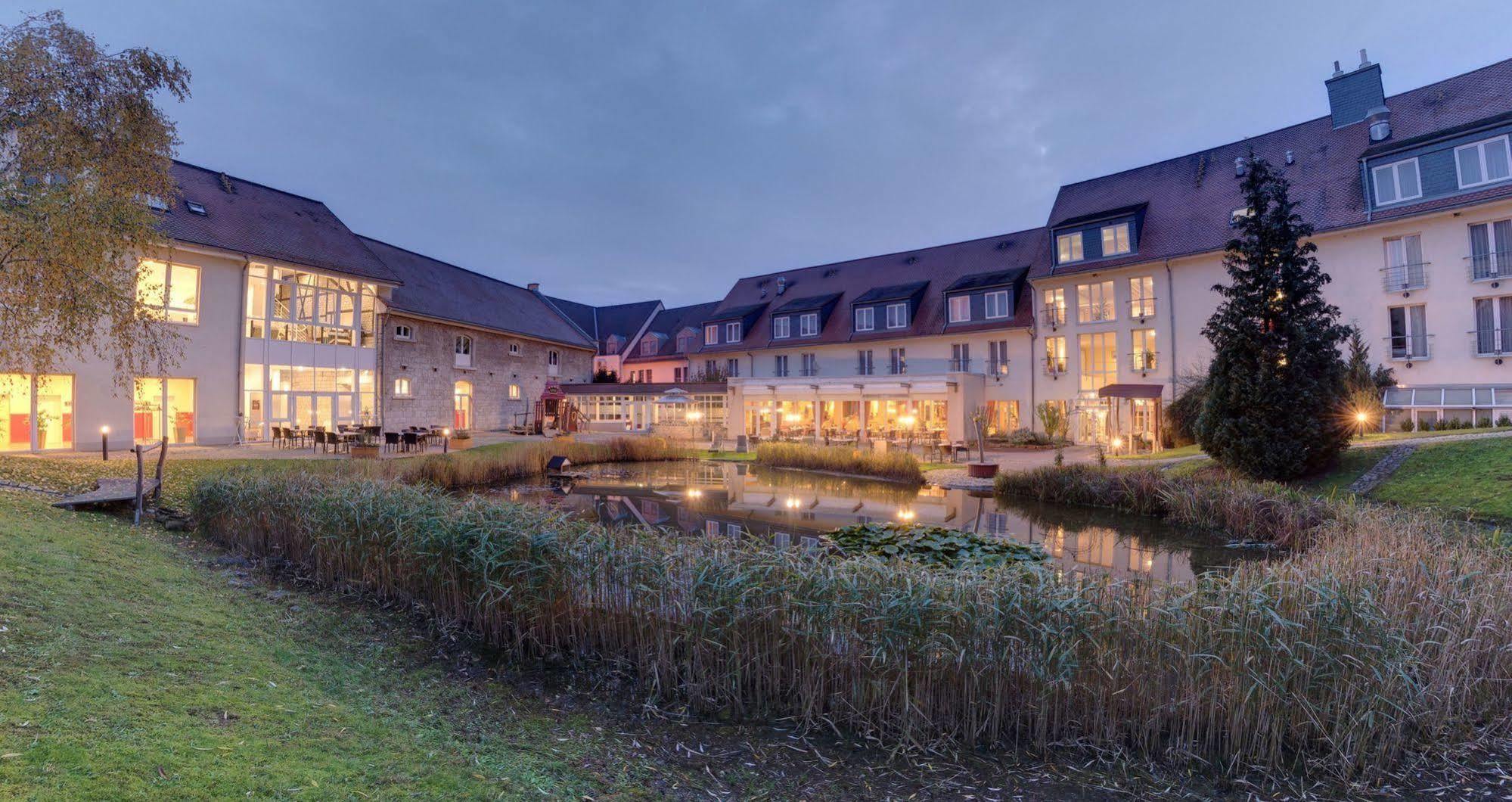 Hotel Am Schloss Apolda Buitenkant foto