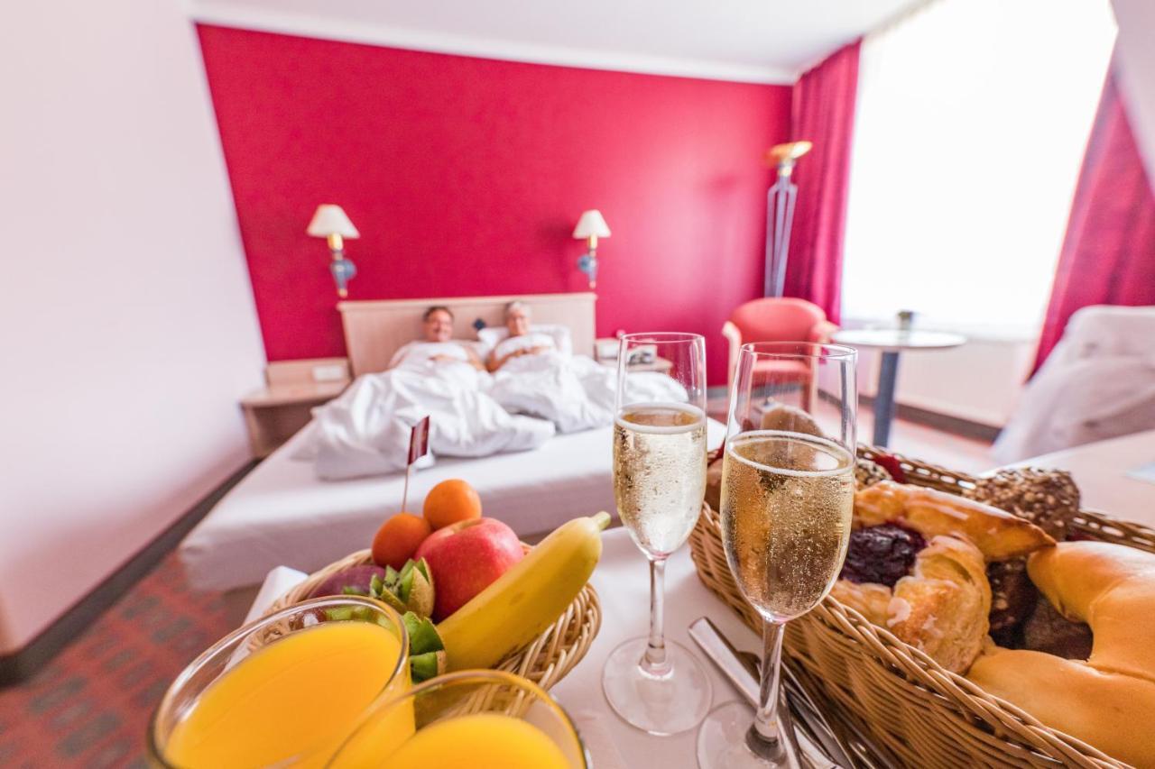 Hotel Am Schloss Apolda Buitenkant foto