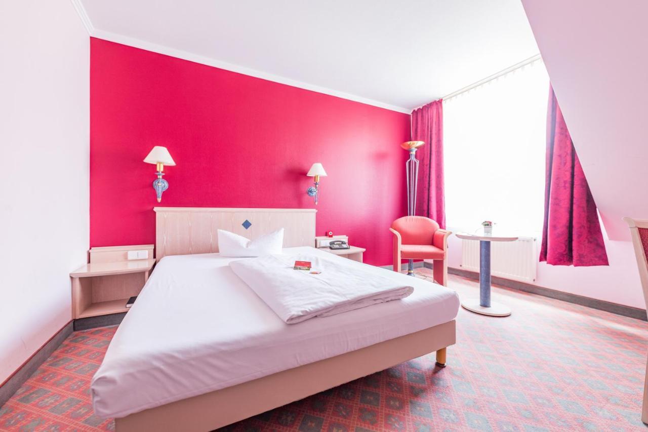Hotel Am Schloss Apolda Buitenkant foto
